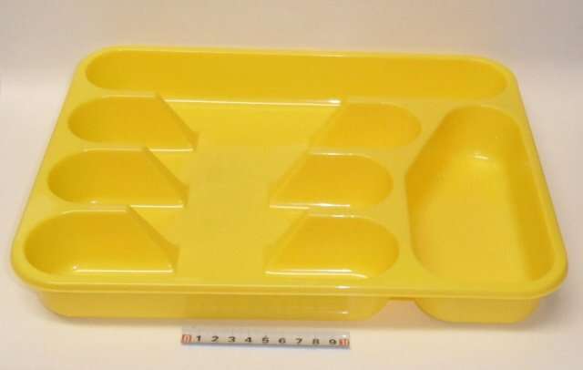 Příborník 26 x 33 cm - žlutý plast Tontarelli